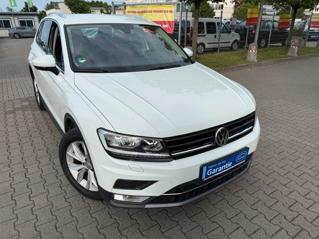 VW Tiguan 2.0TDI HIGHLINE BMT. 4MOTION*NAVI*DSG*AHK
