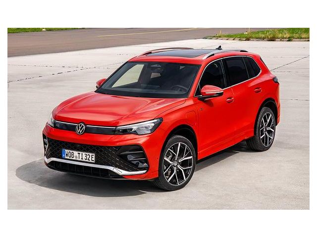 VW Tiguan R-Line 1.5 eTSI OPF DSG
