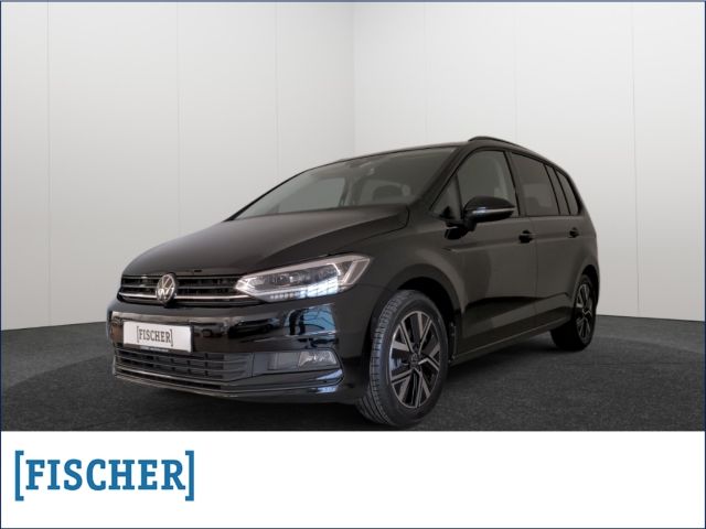 VW Touran 2.0TDI DSG Highline LED Navi AHK Rear View