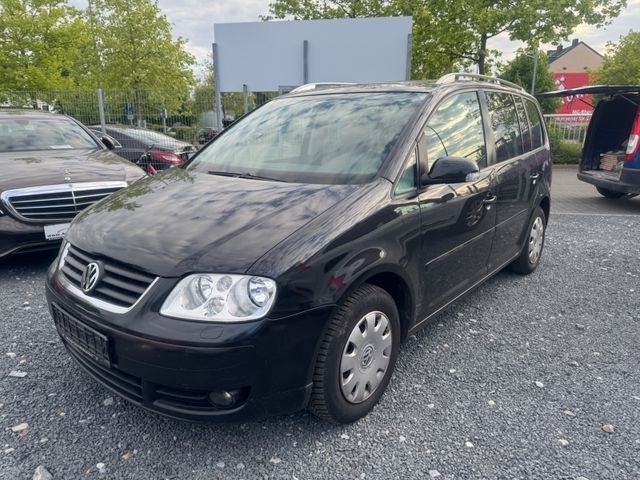 VW Touran 2.0FSI Highline Klimaa SHZ TÜV-10.2025