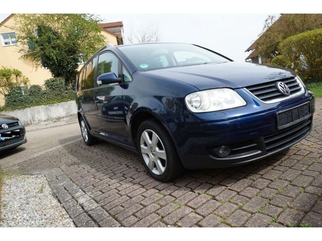 VW Touran 2.0 TDI Highline/7Sitzer/Tempomat/SHZ/ALU