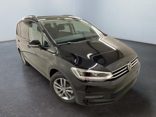VW Touran Comfortline Edition 1.5 TSI EVO ACT 15...
