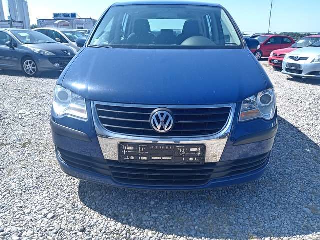 VW Touran 1.6 ,Benzin, 102 Ps,Klima, Tüv. 05. 2026