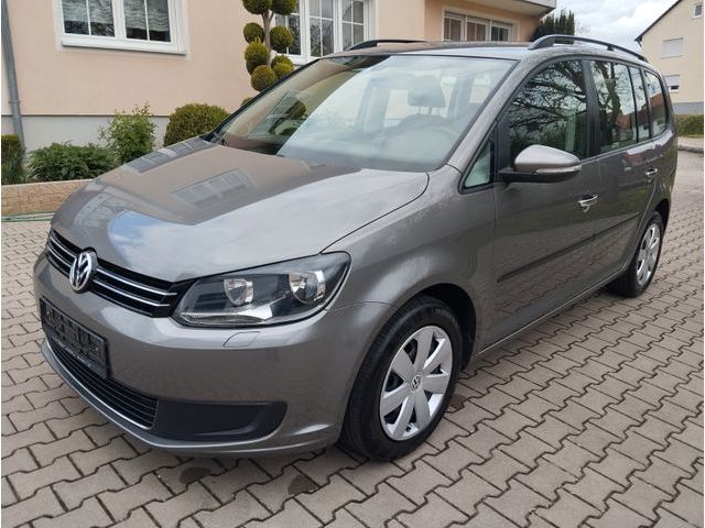 VW Touran 1.4 TSI, Trendline, Navi, PDC,