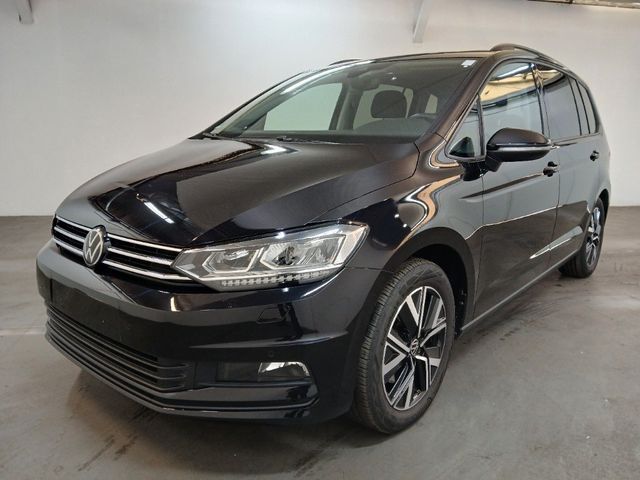 VW Touran Comfortline BMT ACC RFK Pano SHZ LED KZU